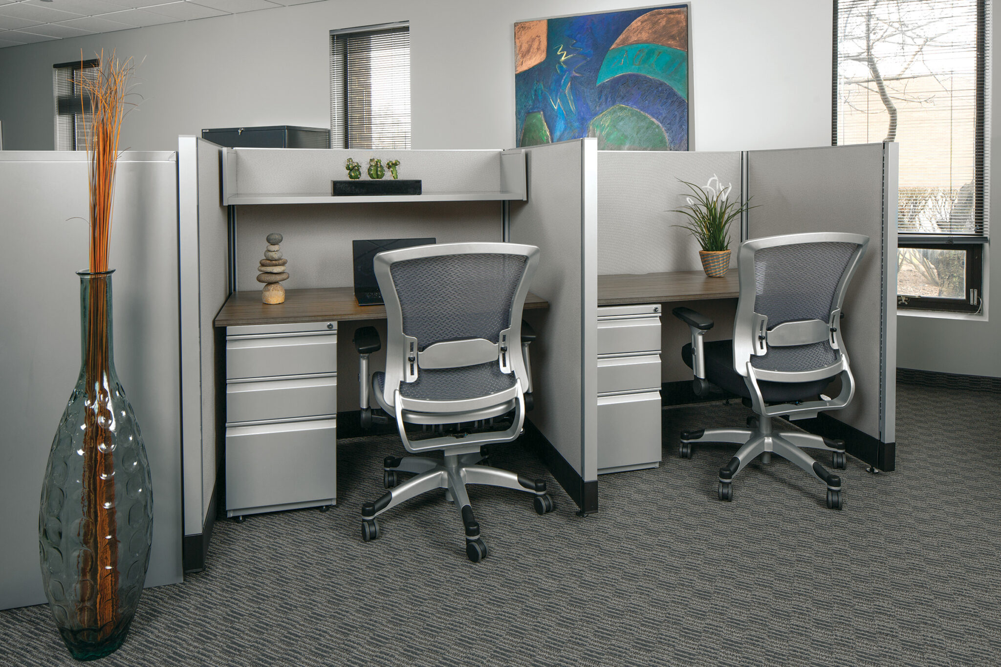 SIS workstation system open office layout